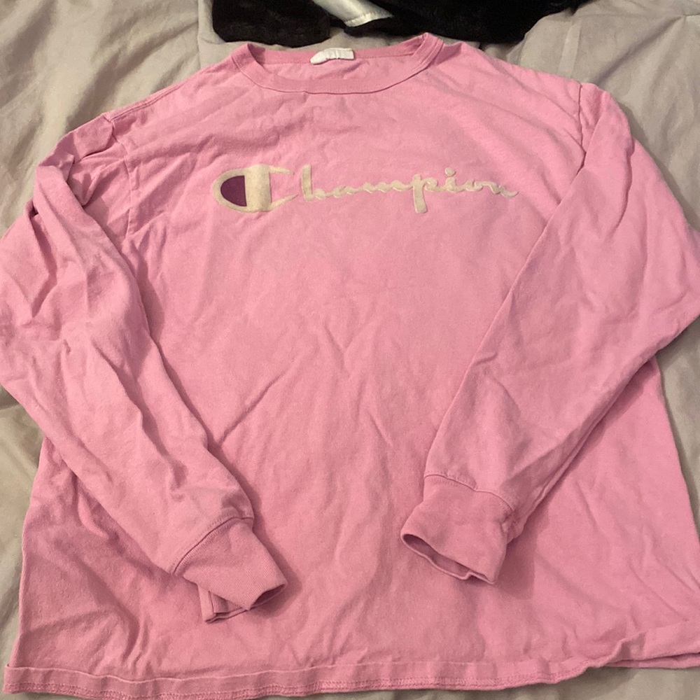 Champion long sleeve shirt